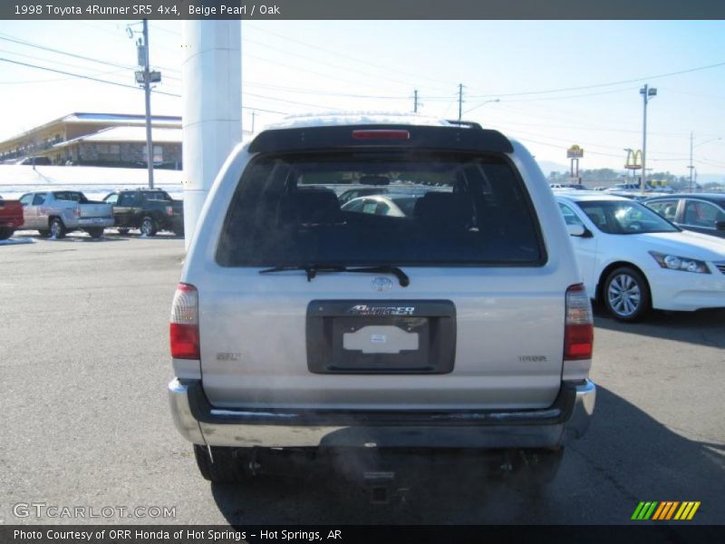 Beige Pearl / Oak 1998 Toyota 4Runner SR5 4x4