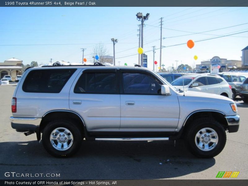 Beige Pearl / Oak 1998 Toyota 4Runner SR5 4x4