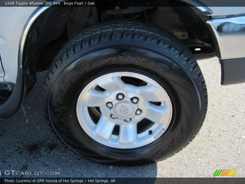 Beige Pearl / Oak 1998 Toyota 4Runner SR5 4x4