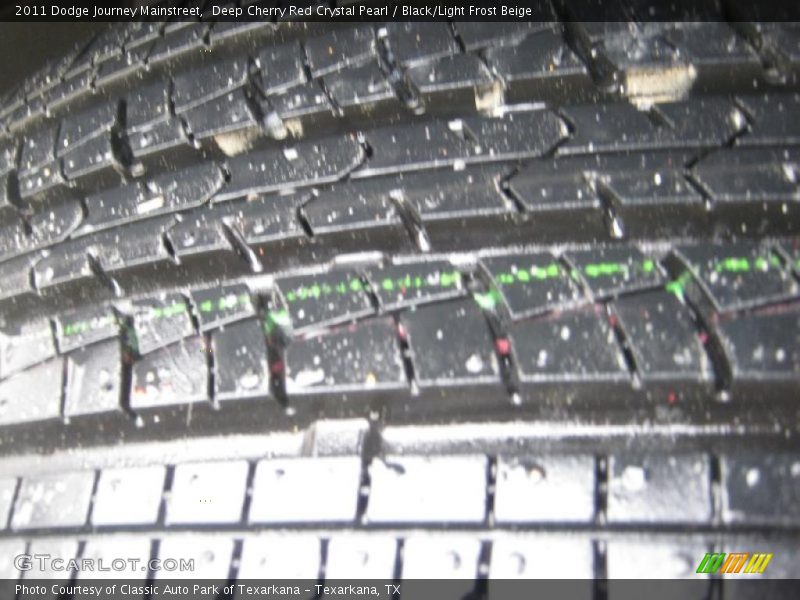 Deep Cherry Red Crystal Pearl / Black/Light Frost Beige 2011 Dodge Journey Mainstreet
