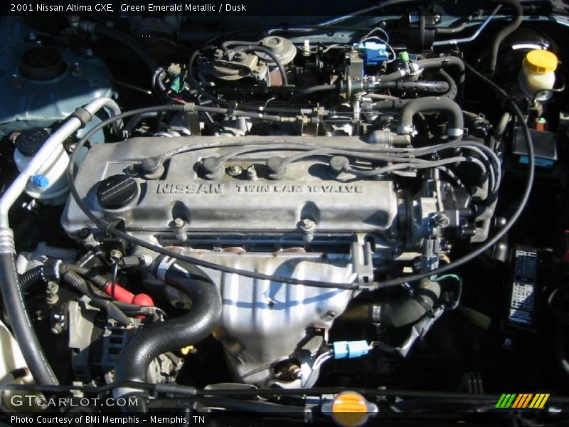  2001 Altima GXE Engine - 2.4 Liter DOHC 16 Valve 4 Cylinder