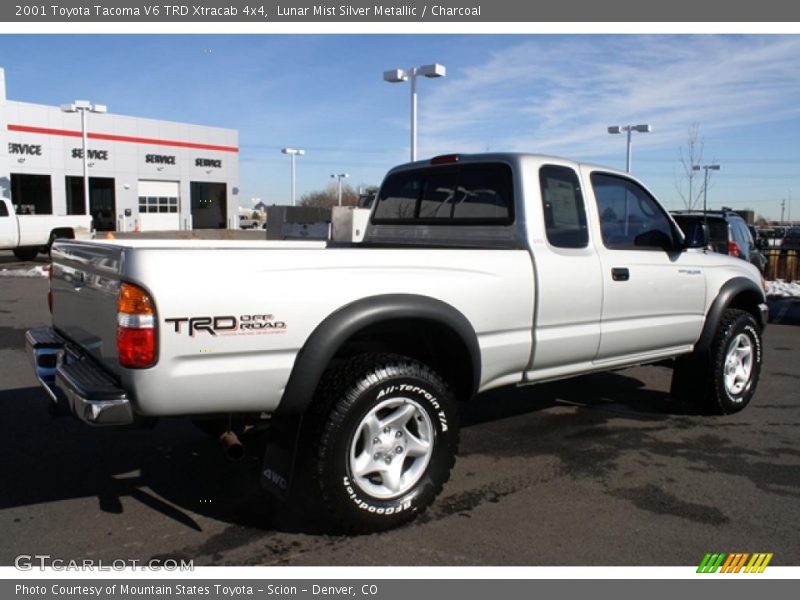 Lunar Mist Silver Metallic / Charcoal 2001 Toyota Tacoma V6 TRD Xtracab 4x4