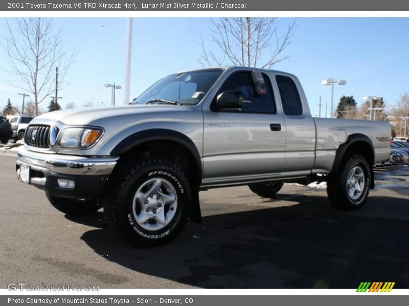 Lunar Mist Silver Metallic / Charcoal 2001 Toyota Tacoma V6 TRD Xtracab 4x4