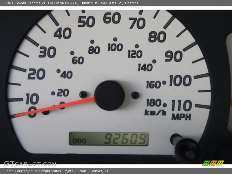 Lunar Mist Silver Metallic / Charcoal 2001 Toyota Tacoma V6 TRD Xtracab 4x4