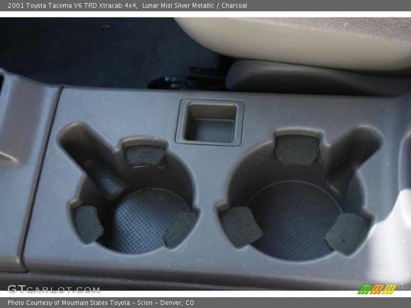Lunar Mist Silver Metallic / Charcoal 2001 Toyota Tacoma V6 TRD Xtracab 4x4