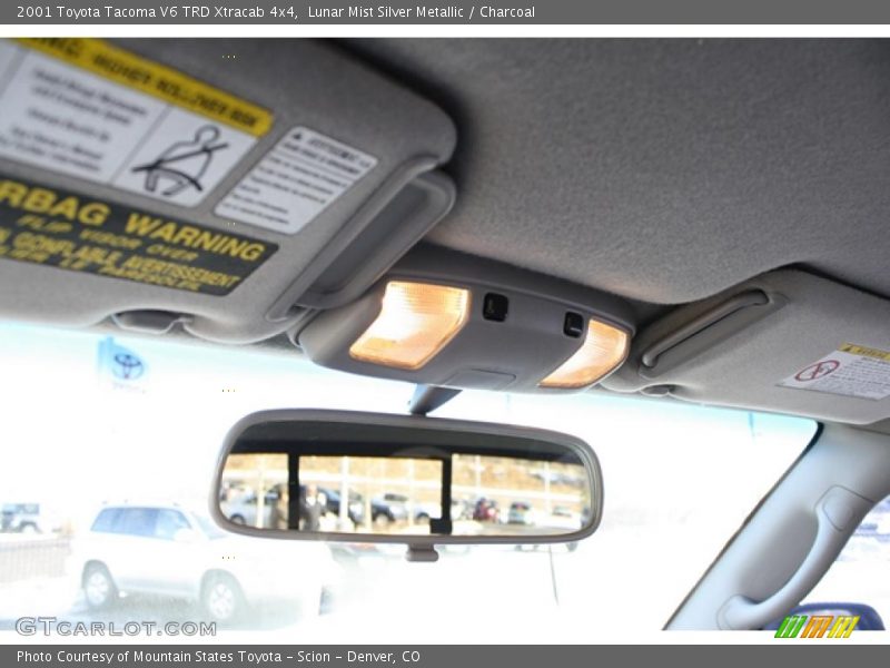 Lunar Mist Silver Metallic / Charcoal 2001 Toyota Tacoma V6 TRD Xtracab 4x4