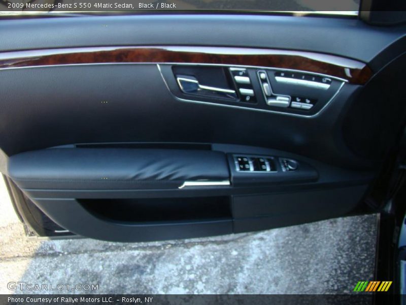 Black / Black 2009 Mercedes-Benz S 550 4Matic Sedan