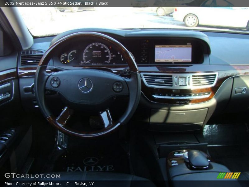 Black / Black 2009 Mercedes-Benz S 550 4Matic Sedan