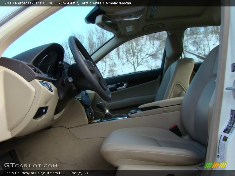 Arctic White / Almond/Mocha 2010 Mercedes-Benz C 300 Luxury 4Matic