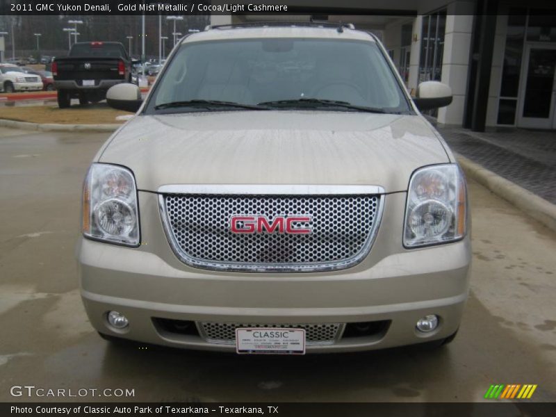 Gold Mist Metallic / Cocoa/Light Cashmere 2011 GMC Yukon Denali