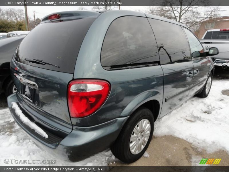 Magnesium Pearl / Medium Slate Gray 2007 Chrysler Town & Country
