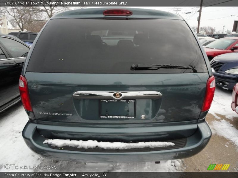 Magnesium Pearl / Medium Slate Gray 2007 Chrysler Town & Country
