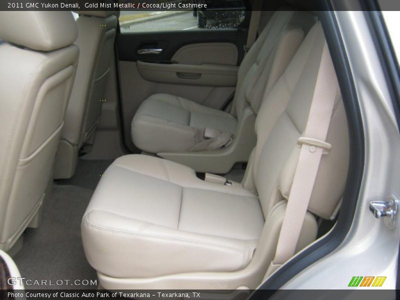 Gold Mist Metallic / Cocoa/Light Cashmere 2011 GMC Yukon Denali