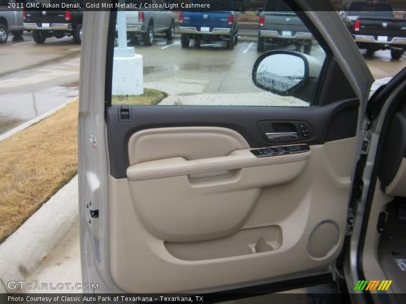 Gold Mist Metallic / Cocoa/Light Cashmere 2011 GMC Yukon Denali