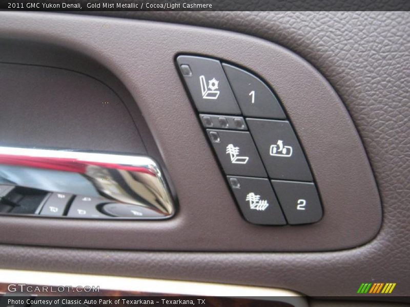 Gold Mist Metallic / Cocoa/Light Cashmere 2011 GMC Yukon Denali