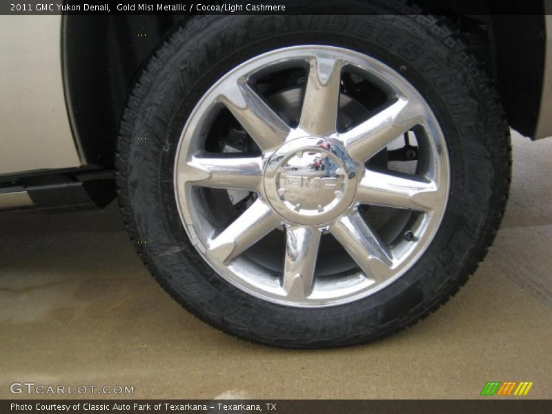 Gold Mist Metallic / Cocoa/Light Cashmere 2011 GMC Yukon Denali