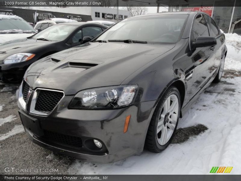 Magnetic Gray Metallic / Onyx 2009 Pontiac G8 Sedan