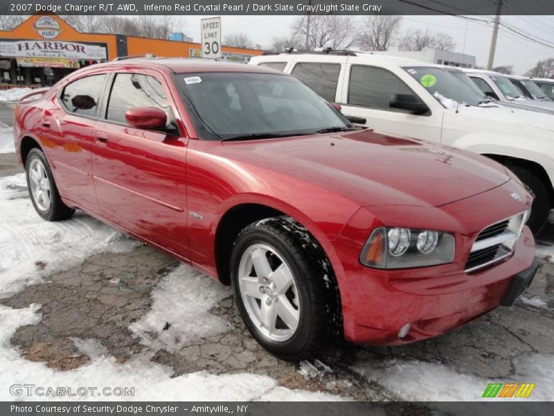 Front 3/4 View of 2007 Charger R/T AWD