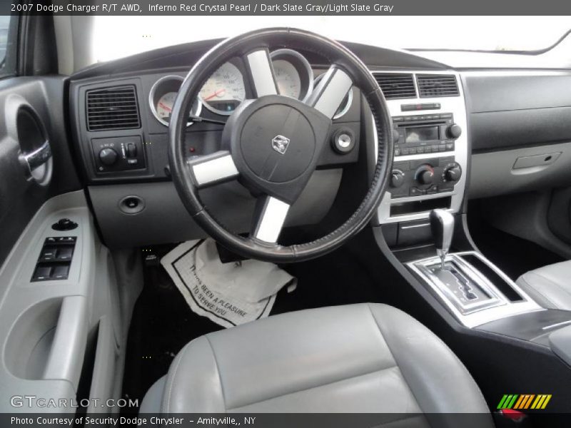 Dashboard of 2007 Charger R/T AWD