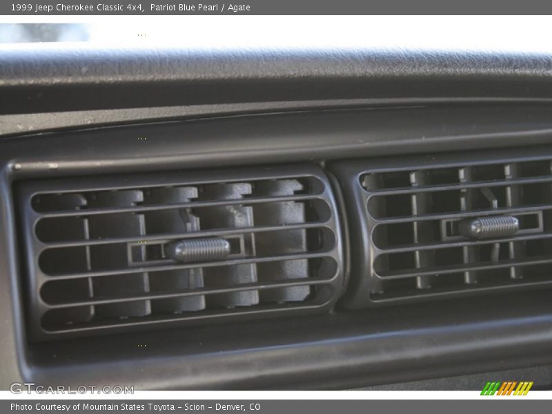 Patriot Blue Pearl / Agate 1999 Jeep Cherokee Classic 4x4