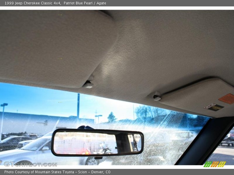 Patriot Blue Pearl / Agate 1999 Jeep Cherokee Classic 4x4