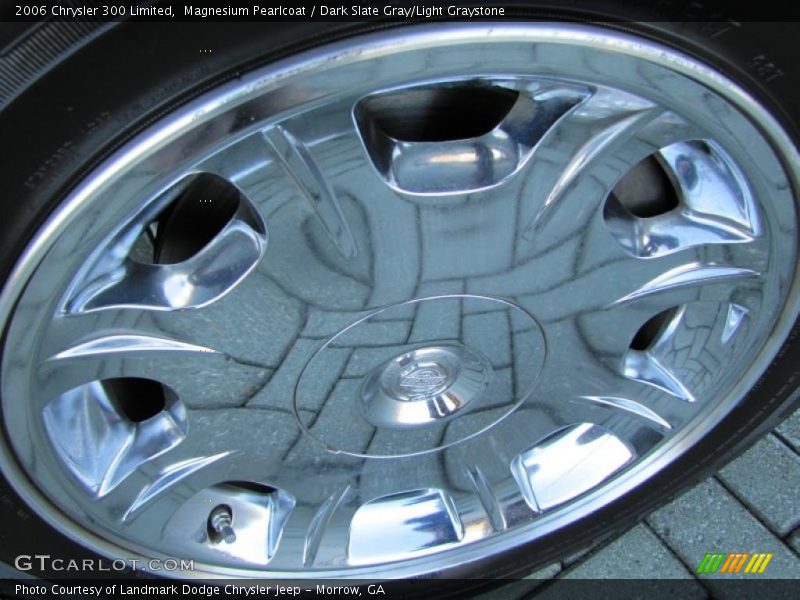 Magnesium Pearlcoat / Dark Slate Gray/Light Graystone 2006 Chrysler 300 Limited