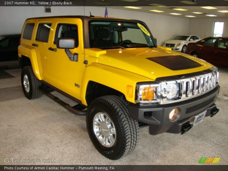 Yellow / Ebony Black 2007 Hummer H3
