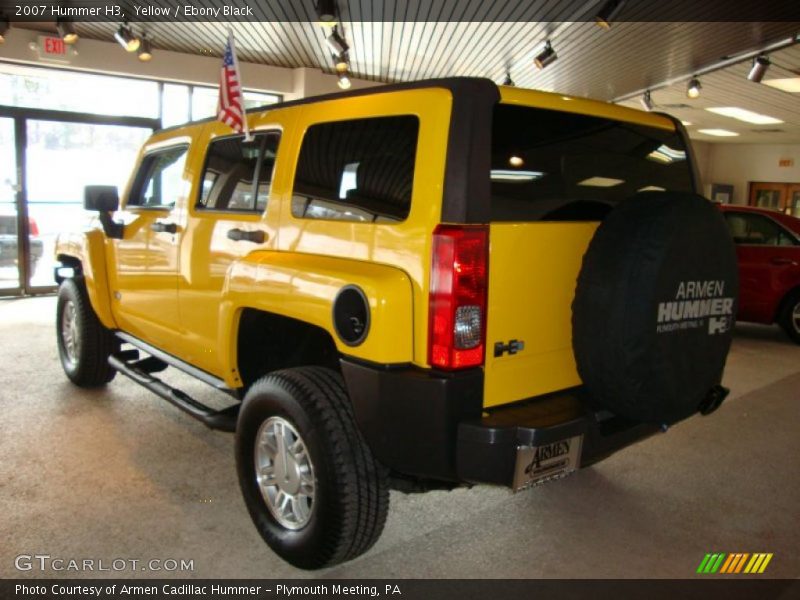 Yellow / Ebony Black 2007 Hummer H3