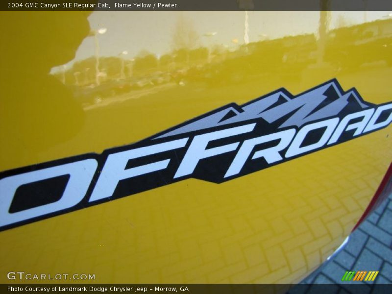  2004 Canyon SLE Regular Cab Logo
