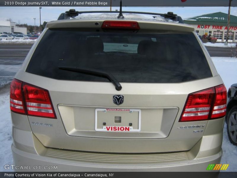 White Gold / Pastel Pebble Beige 2010 Dodge Journey SXT