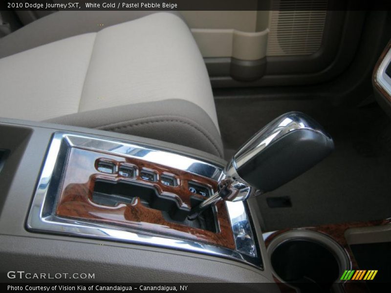White Gold / Pastel Pebble Beige 2010 Dodge Journey SXT