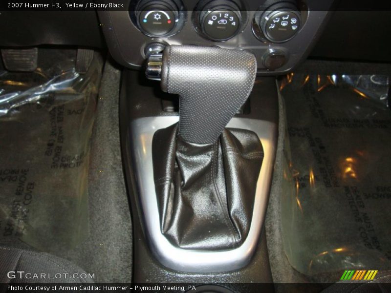 Yellow / Ebony Black 2007 Hummer H3