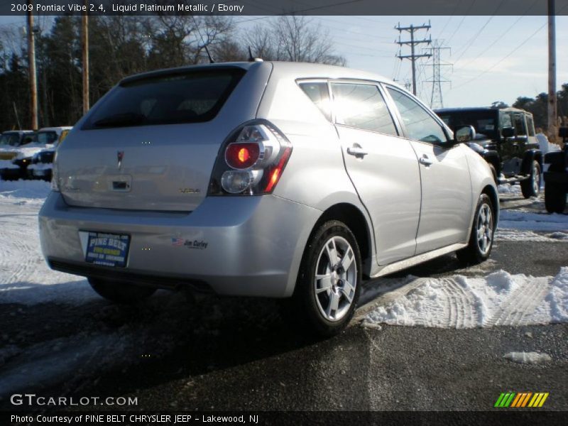 Liquid Platinum Metallic / Ebony 2009 Pontiac Vibe 2.4