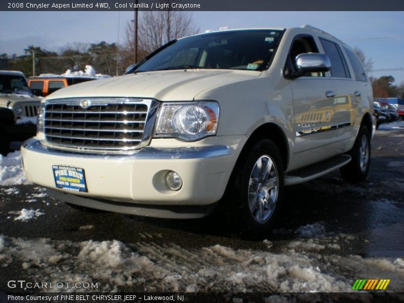 Cool Vanilla / Light Graystone 2008 Chrysler Aspen Limited 4WD