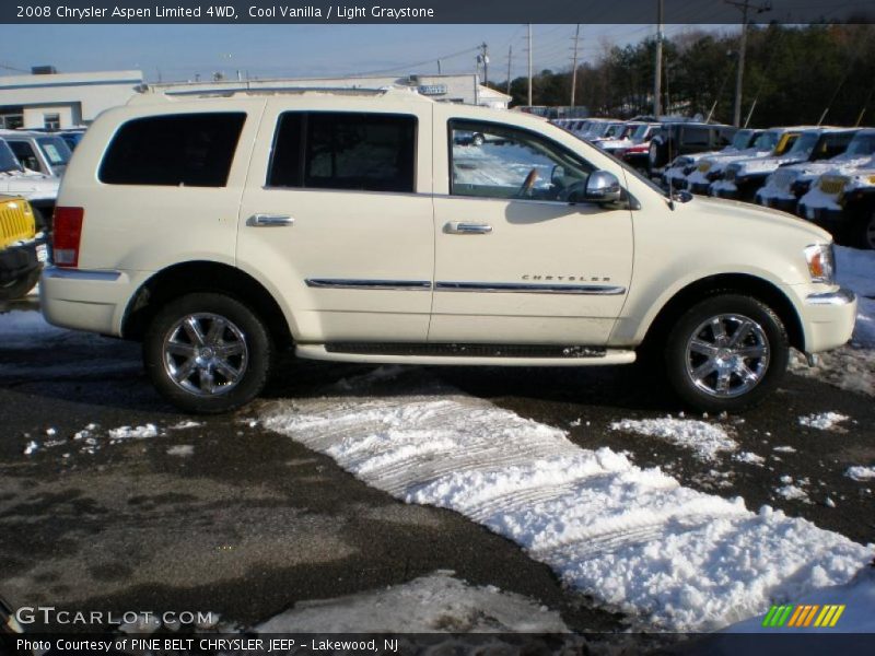 Cool Vanilla / Light Graystone 2008 Chrysler Aspen Limited 4WD