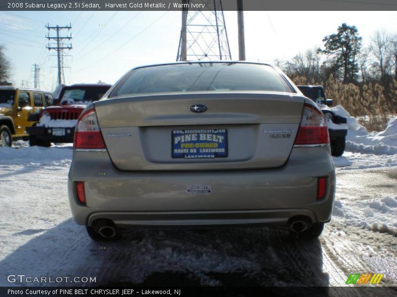 Harvest Gold Metallic / Warm Ivory 2008 Subaru Legacy 2.5i Sedan