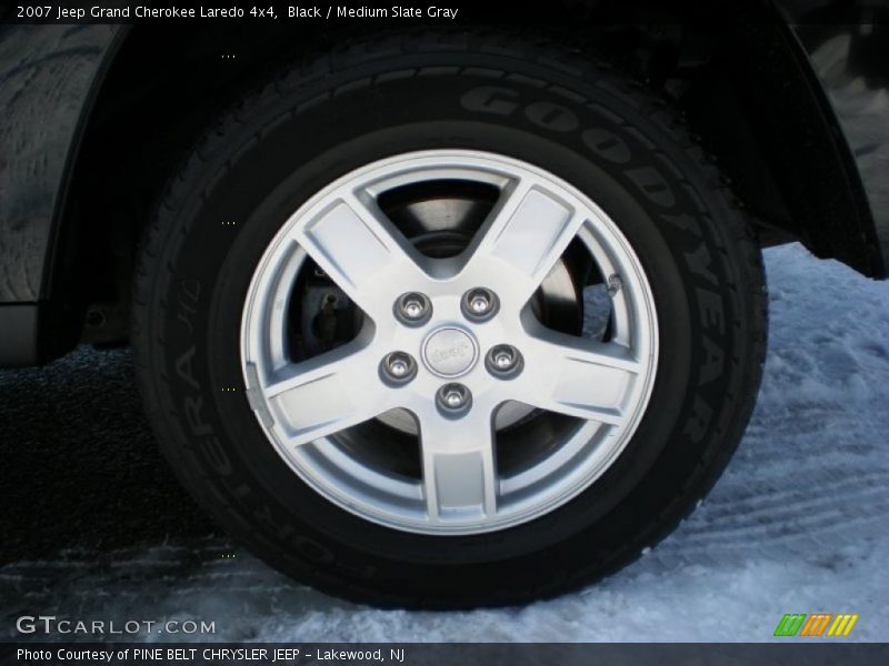 Black / Medium Slate Gray 2007 Jeep Grand Cherokee Laredo 4x4