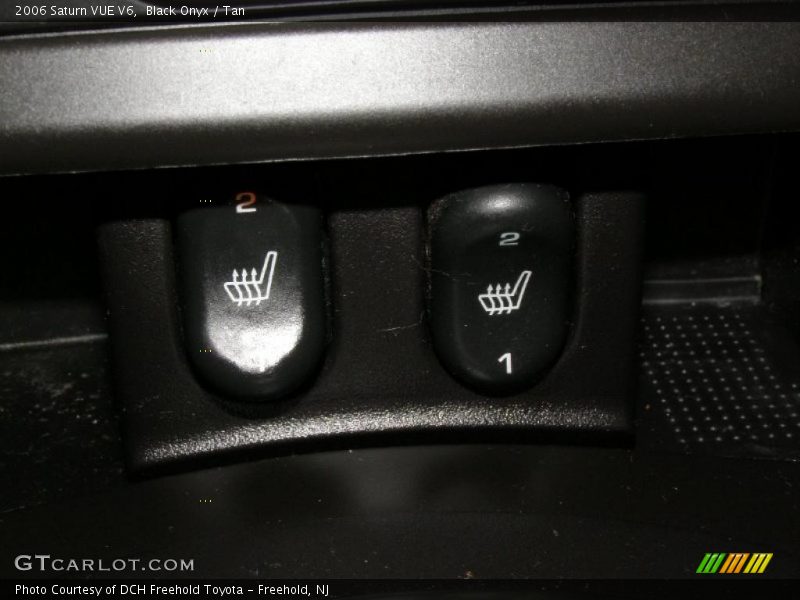 Black Onyx / Tan 2006 Saturn VUE V6