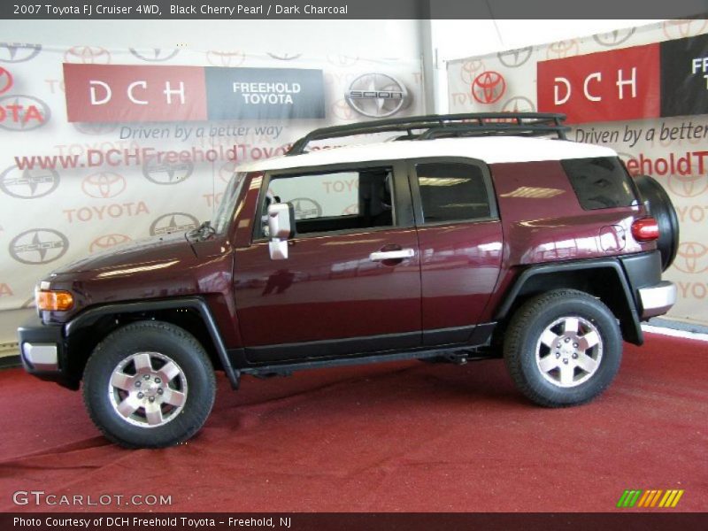 Black Cherry Pearl / Dark Charcoal 2007 Toyota FJ Cruiser 4WD