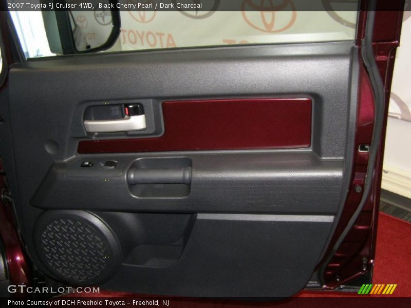 Black Cherry Pearl / Dark Charcoal 2007 Toyota FJ Cruiser 4WD