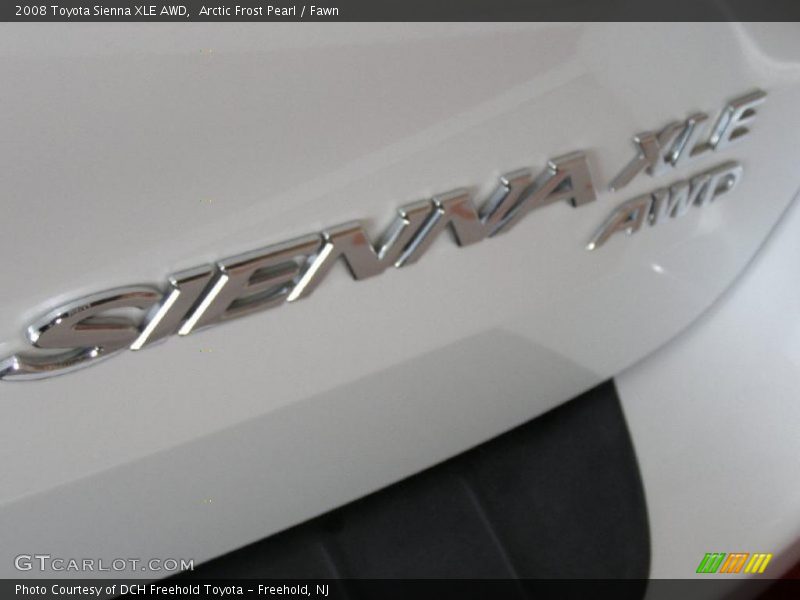 Arctic Frost Pearl / Fawn 2008 Toyota Sienna XLE AWD