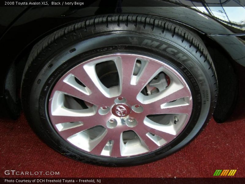 Black / Ivory Beige 2008 Toyota Avalon XLS