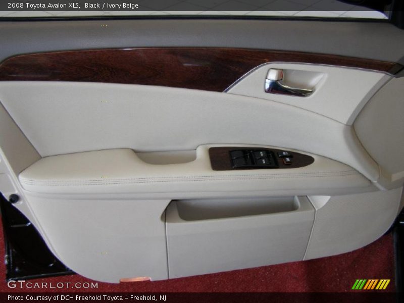 Black / Ivory Beige 2008 Toyota Avalon XLS