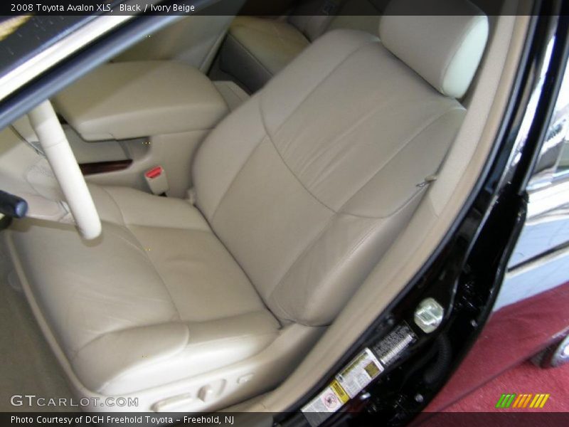 Black / Ivory Beige 2008 Toyota Avalon XLS