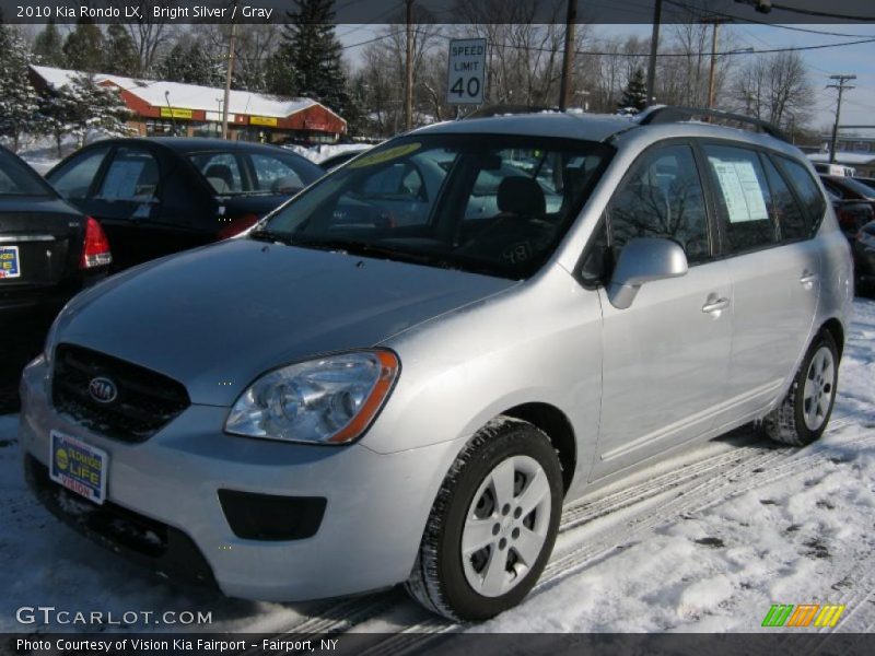 Bright Silver / Gray 2010 Kia Rondo LX