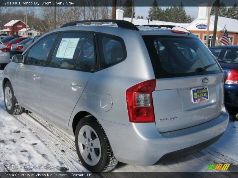 Bright Silver / Gray 2010 Kia Rondo LX