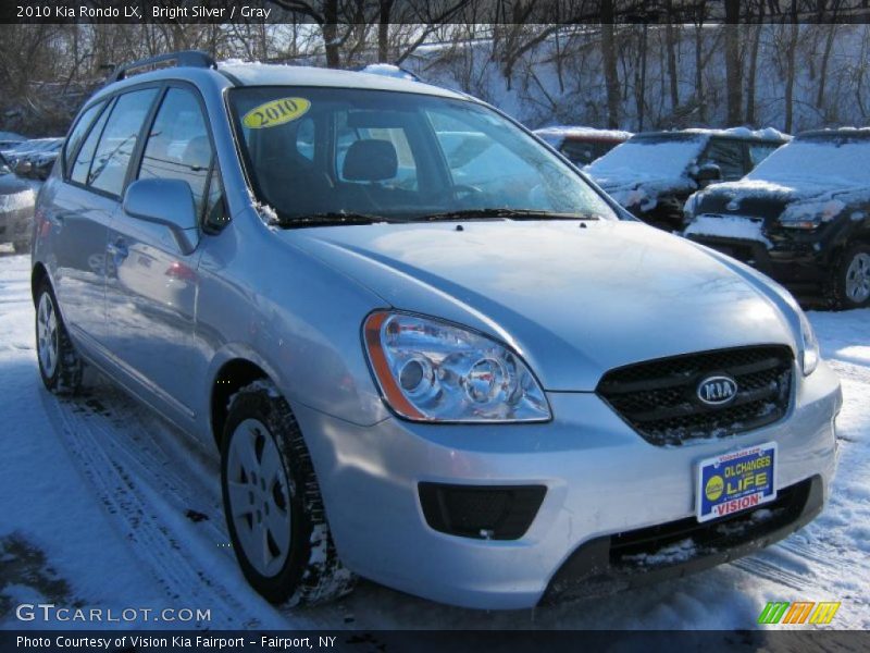 Bright Silver / Gray 2010 Kia Rondo LX