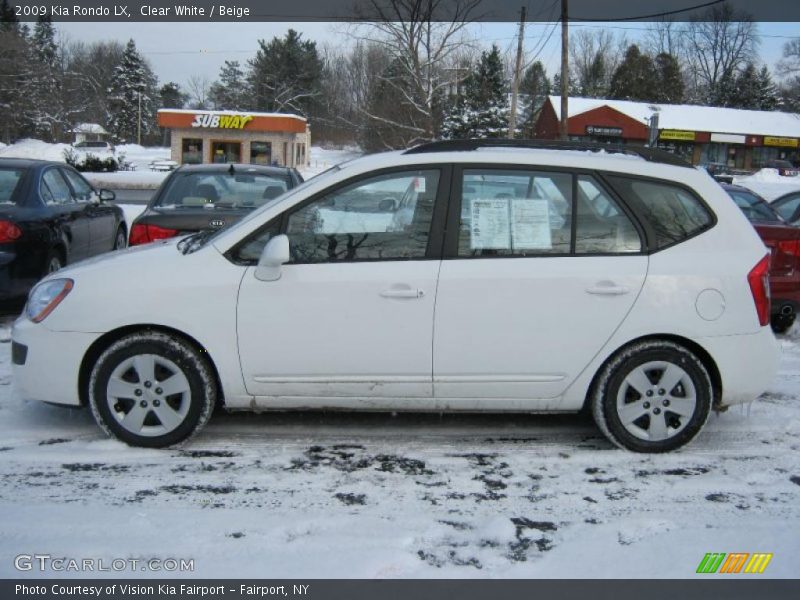 Clear White / Beige 2009 Kia Rondo LX