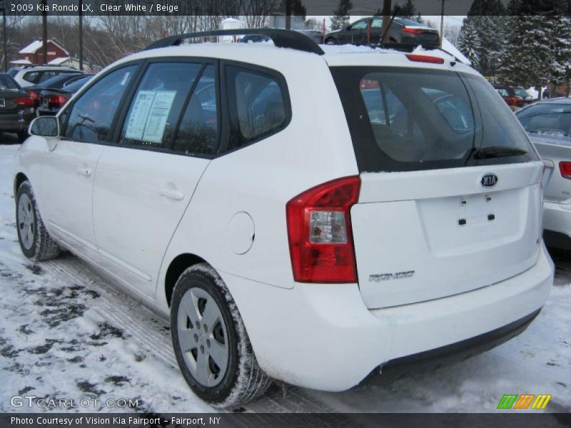 Clear White / Beige 2009 Kia Rondo LX