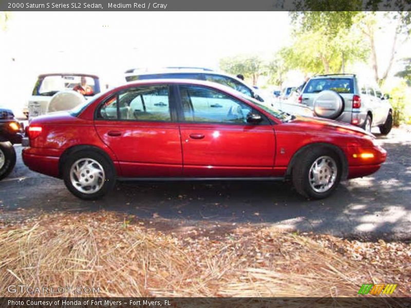 Medium Red / Gray 2000 Saturn S Series SL2 Sedan